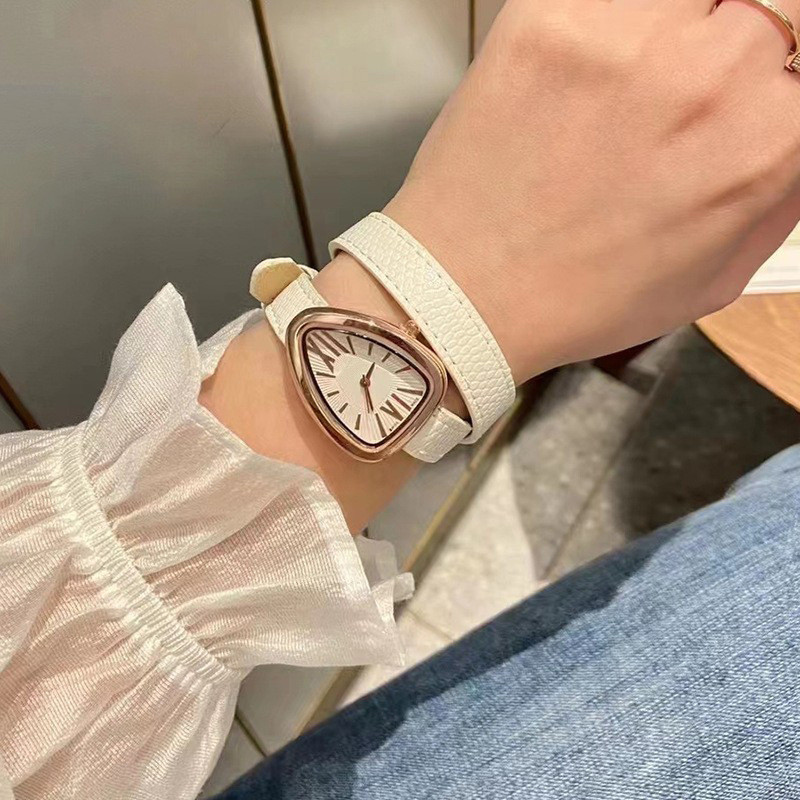 Bvl Ladies Watch Watch Cinto de Presente de Moda Feminino em Forma de Cobra Diamante