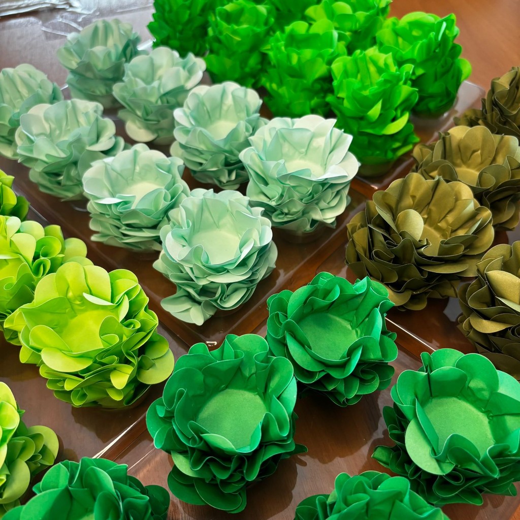 Forminhas Doces Finos em Formato de Flor tons de Verde (40~200un) - New Style - Diversas Cores