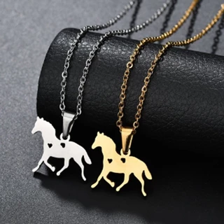 Aço Inoxidável Vintage Fashion Cartoon Cute Pony Pendant Pingente Feminino Colar De Titânio Acessórios De Jóias Para Festa De Halloween
