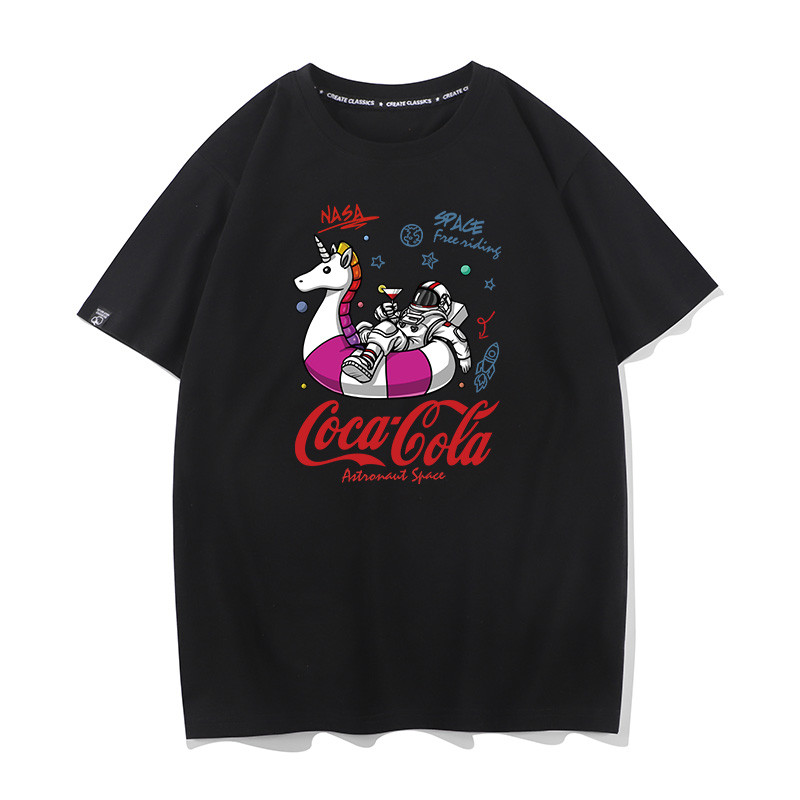 2025 Camiseta Preta Unisex, Design Clássico de Garrafa de Coca
