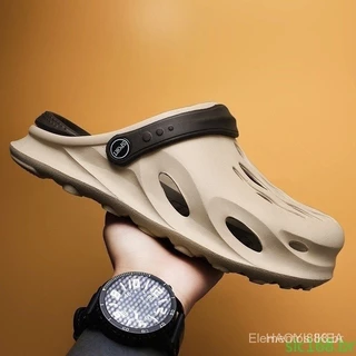 2023 Novos Crocs Homens Sandálias De Alta Qualidade Buracos De Praia Fundo Grosso Anti-Slip Sapatos Mulheres Chinelos Em Casa 43131 WUFI DROR
