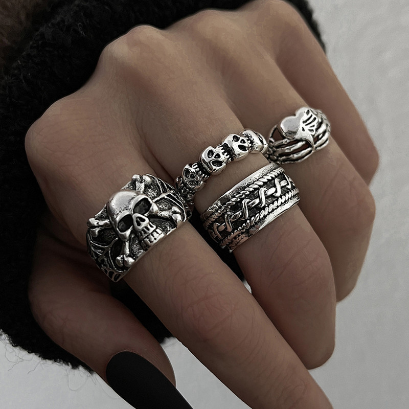 Conjunto de 4 peças Conjunto de Anel Coração Punk Kid Skull