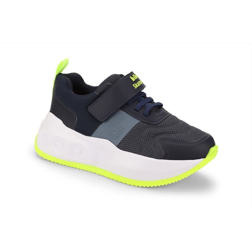 Tênis Infantil BIBI Skatenis C/ Rodinhas Masculino Shopee Brasil