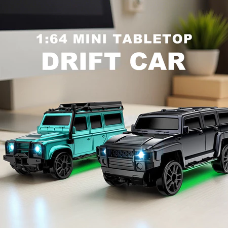 1/64 Mini RC Drift Carro Land Rover Hummer 4WD Brinquedo De Escada Fora De Estrada BMW Porsche Modelo De Pequeno