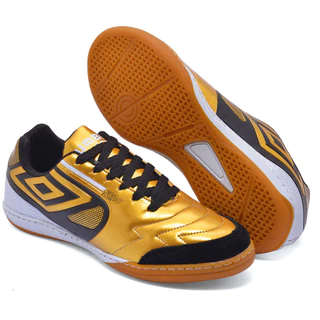 Chuteira masculina futsal adulto dourado colado e costurado biqueira refroçada em couro