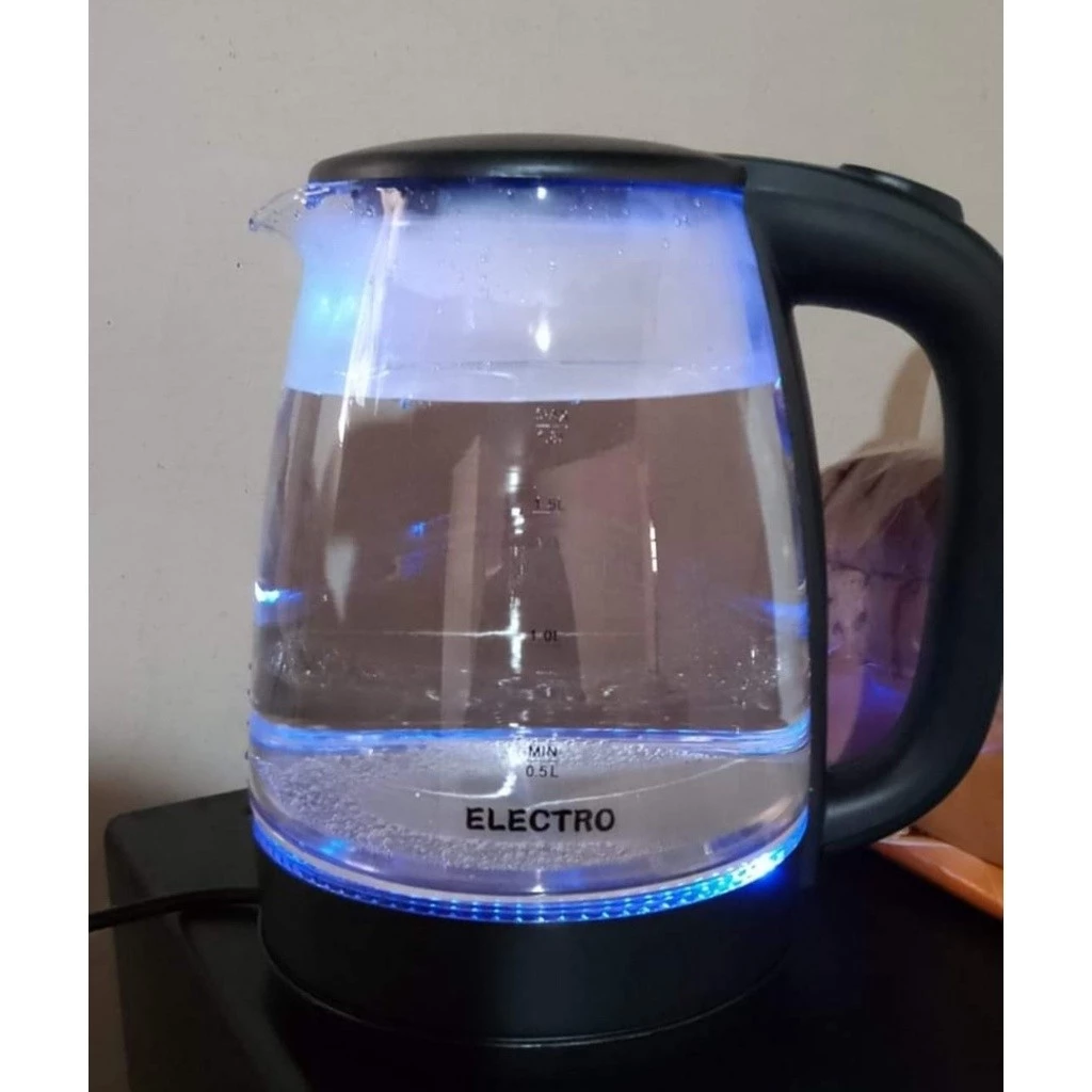 jarra-de-vidro-eletrica-com-luz azul