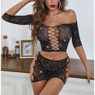Conjunto de tela com strass saia e crop trançado na lateral