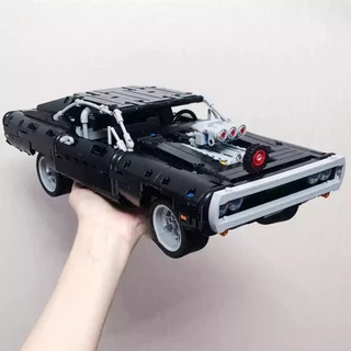 1077pcs Dodge Charger Super Sport Racing Car Modelo De Carro De Corrida Tijolo Montagem Educacional De Brinquedo Para Crianças Boy Gift