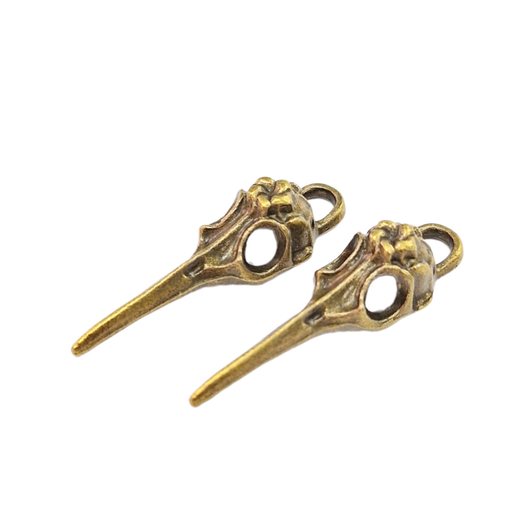 par pingente caveira de corvo com alça 3 cm prata ou ouro velho
