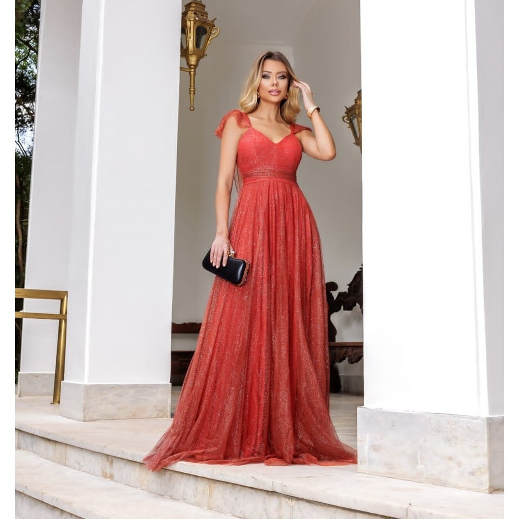 Vestido Longo de Festa Com Detalhe de Borboleta nas Costas para