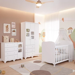 Quarto de Bebê Completo com Guarda Roupa 3 Portas Berço Americano Cômoda Uli 4 Gavetas 100% MDF Móveis Peroba