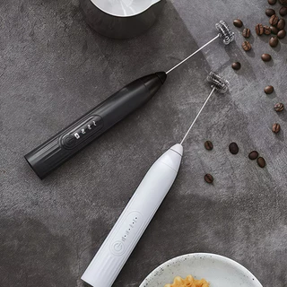 Misturador Mixer Leite, Bebidas E Ovos Portátil Elétrico 2 refil  marisa em Oferta na Shopee