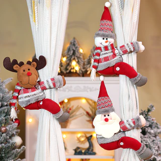 A cortina de Natal fornece um design de boneca de desenho animado de janela de Natal com fivela de porta