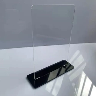Kit c/ 10 Placas Troféu 10x15cm em Acrílico Cristal 2mm c/ Base Preta