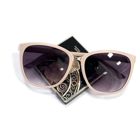 Óculos de sol femininos resistente UV400