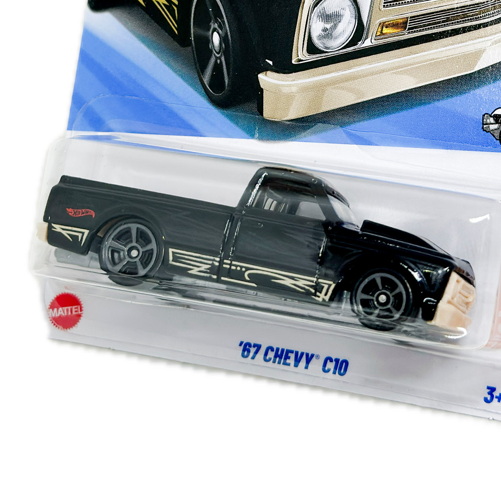 Hot Wheels - '67 Chevy C10 - HYX51
