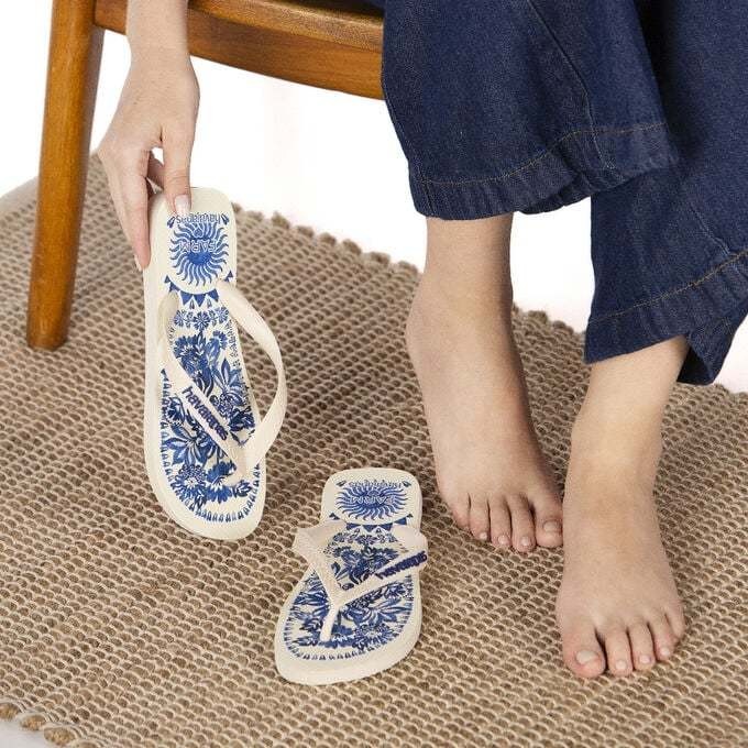 Chinelo Feminino Havaianas TOP FARM Azulejo Tradicional Unissex