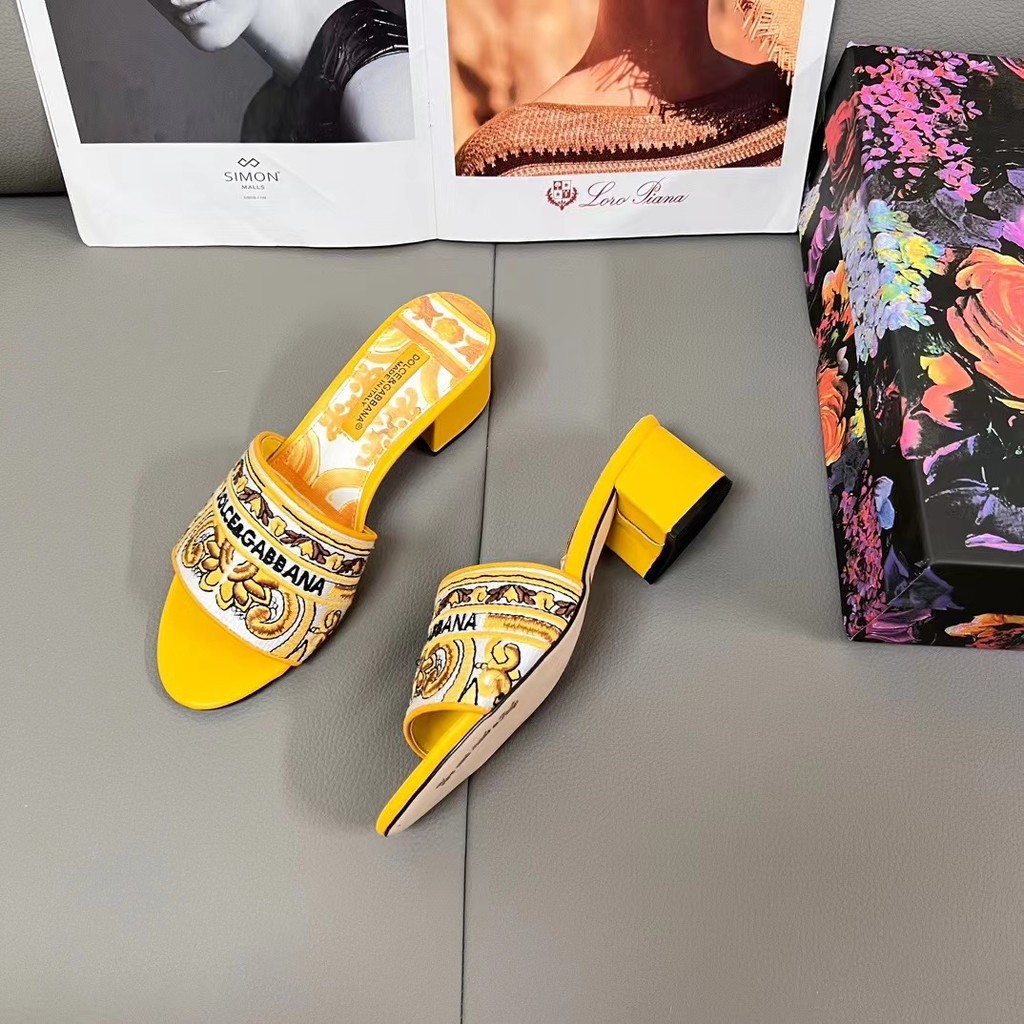 D2024G verão novas mulheres confortáveis sandálias moda cunhadas 3IMW