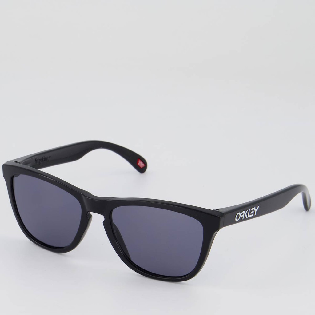 Oakley Frogskins em Promoção na Shopee Brasil 2026