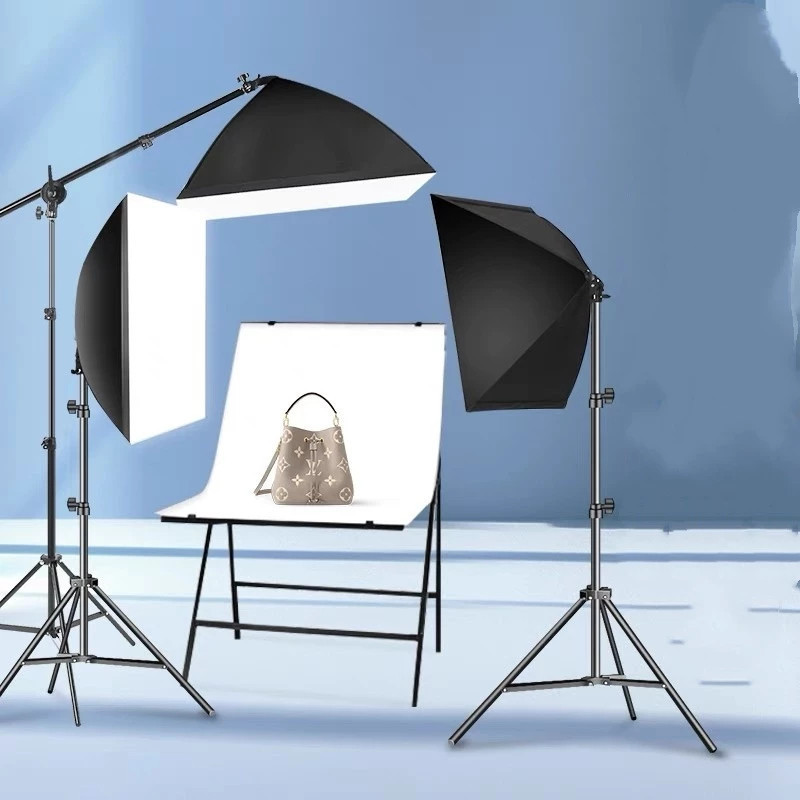 KIT 2 Softbox Luz contínua 50x70cm Soquete e27 - Kit com Tripé
