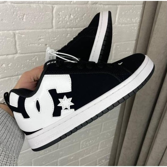 Tenis DC Masculino Skatista Court Graffik Unissex Preto Branco Anvil + LA Nova Linha 2024 Feminino Oferta Imperdivel
