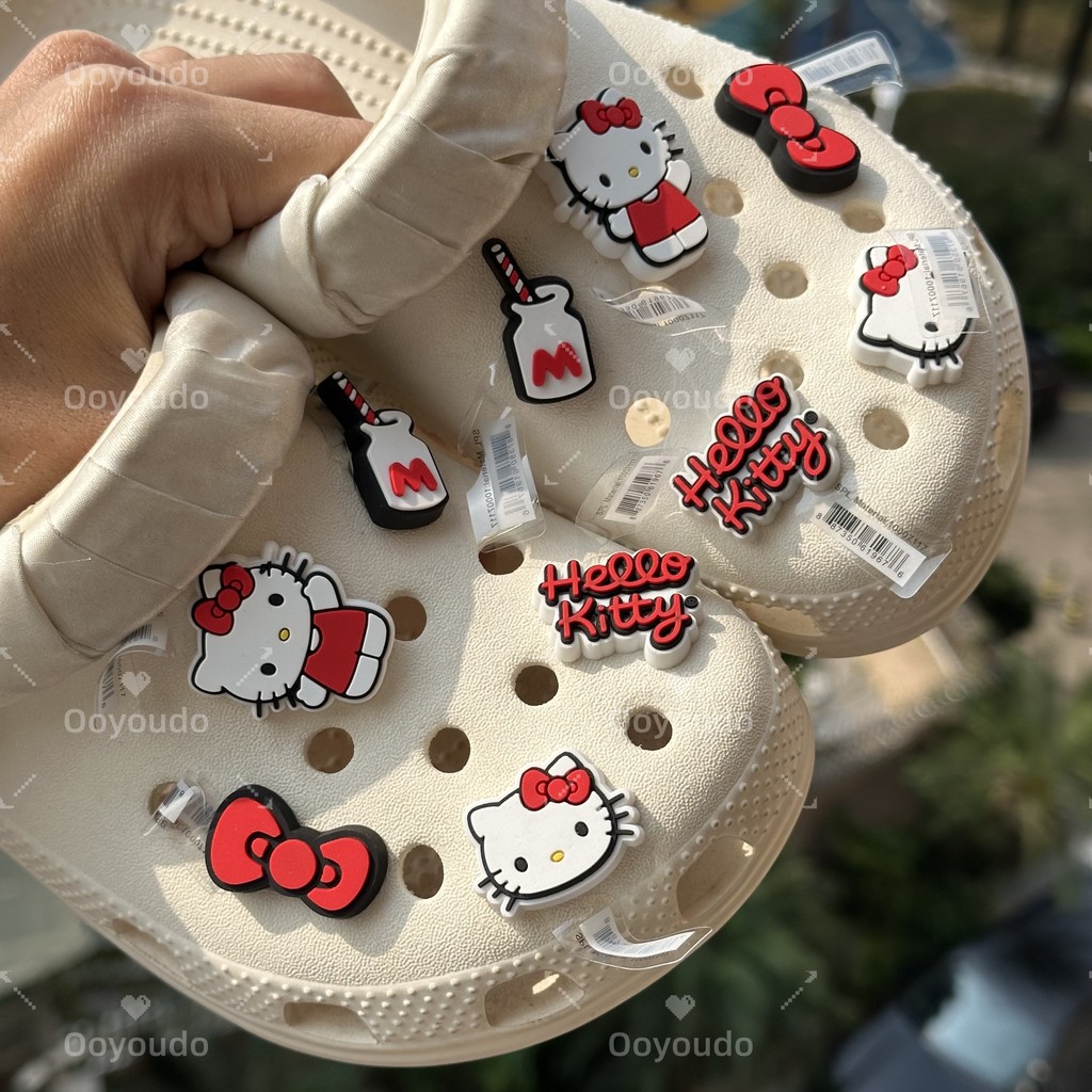 Conjunto De Desenhos Animados Vermelhos Em PVC , Fofo , Hello Kitty ...