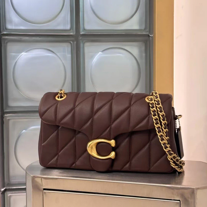 Top 3 Bolsas estilosas por menos de R$ 300 3 Bolsa Diamante Grade Corrente