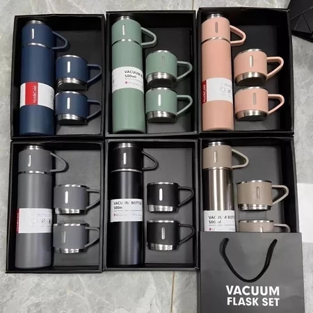 caneca Kit Garrafa Térmica Vacuum Bottle Inox 500ml 3 Xícaras Bebidas Fria ou Quente