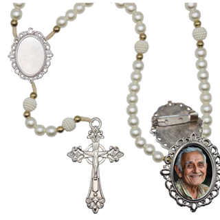 Terço de Luxo Contas Perolas Personalizado com sua foto + Broche Personalizado Fotos de Santos Catolicos Homenagens Reli