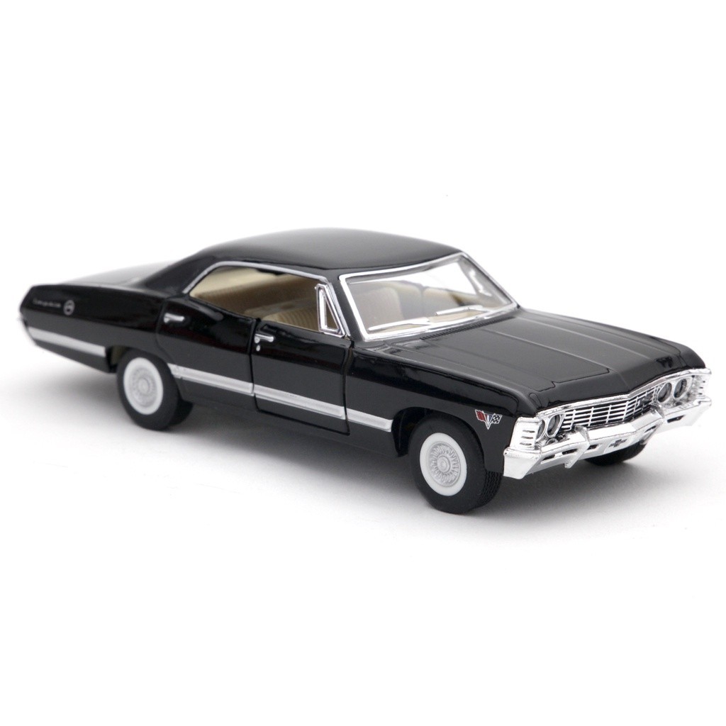 1967 Chevrolet Impala Nero Kinsmart Auto Giocattolo Modello 1/43
