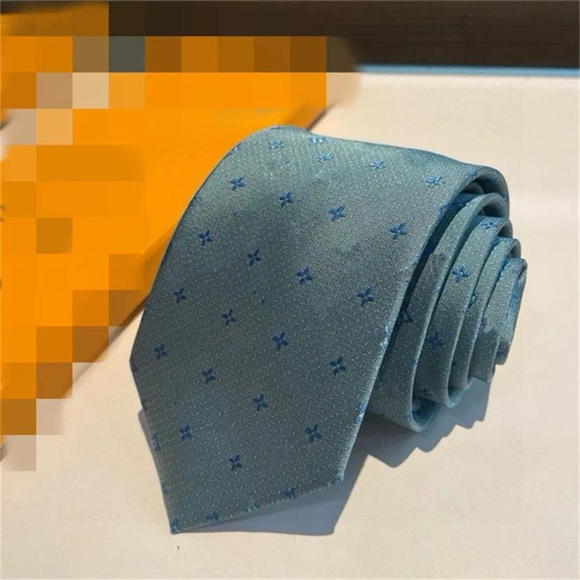Gravata Masculina Secdtie Seda Jacquard - Preta Clássica 145cm