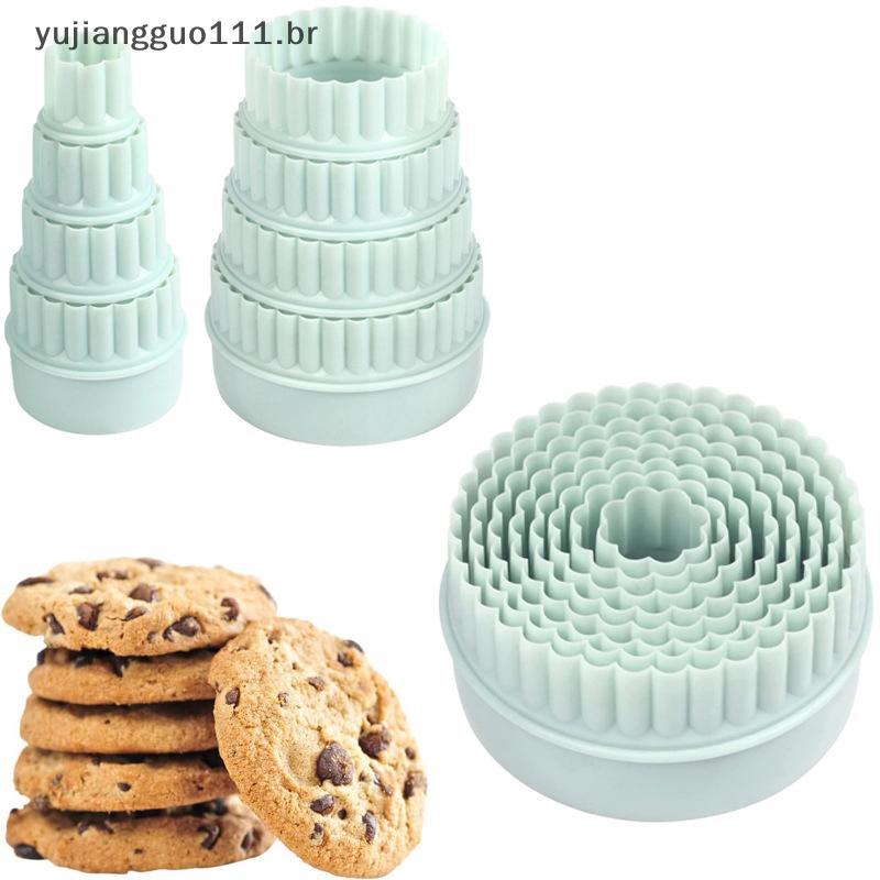 # Novo 8 Pçs/set Cortador De Biscoitos Redondo Onda Renda Ci
