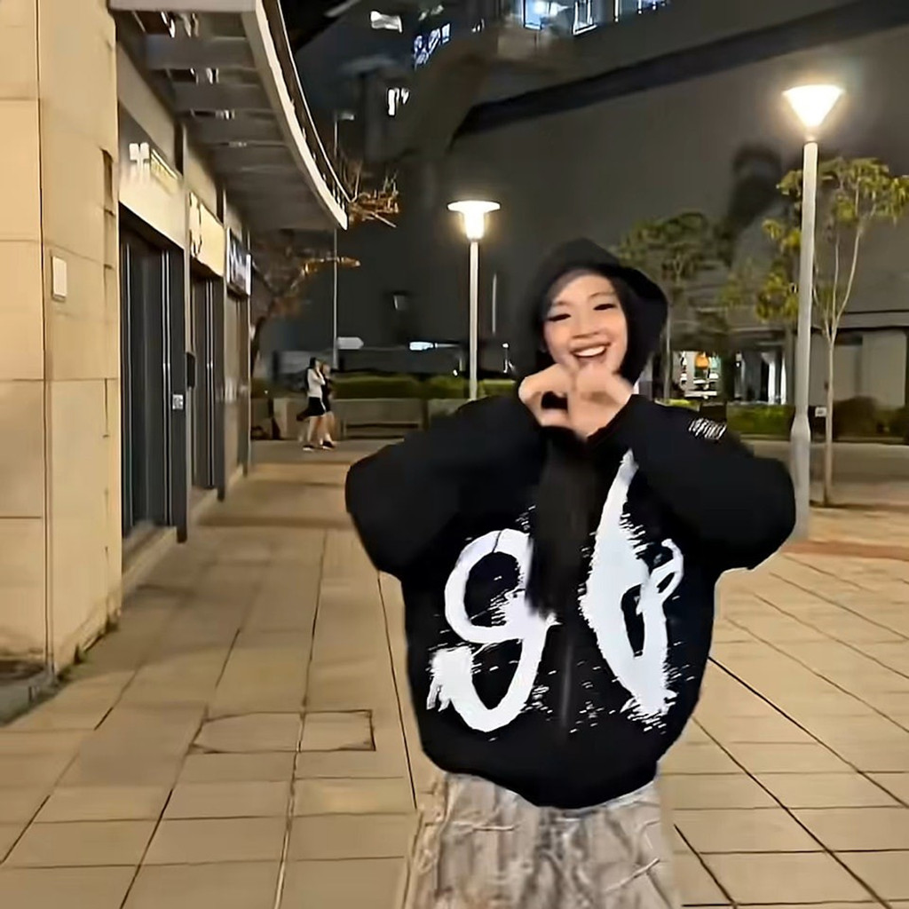 2026 BLACKPINK JENNIE Complex RUBY Merch Zip-up Hoodie Vintage