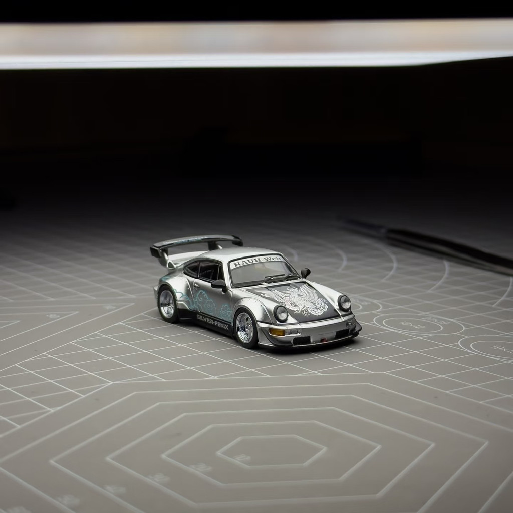 Motorhelix-MH 1/64 Porsche RWB 964 Silver Phoenix limited edition