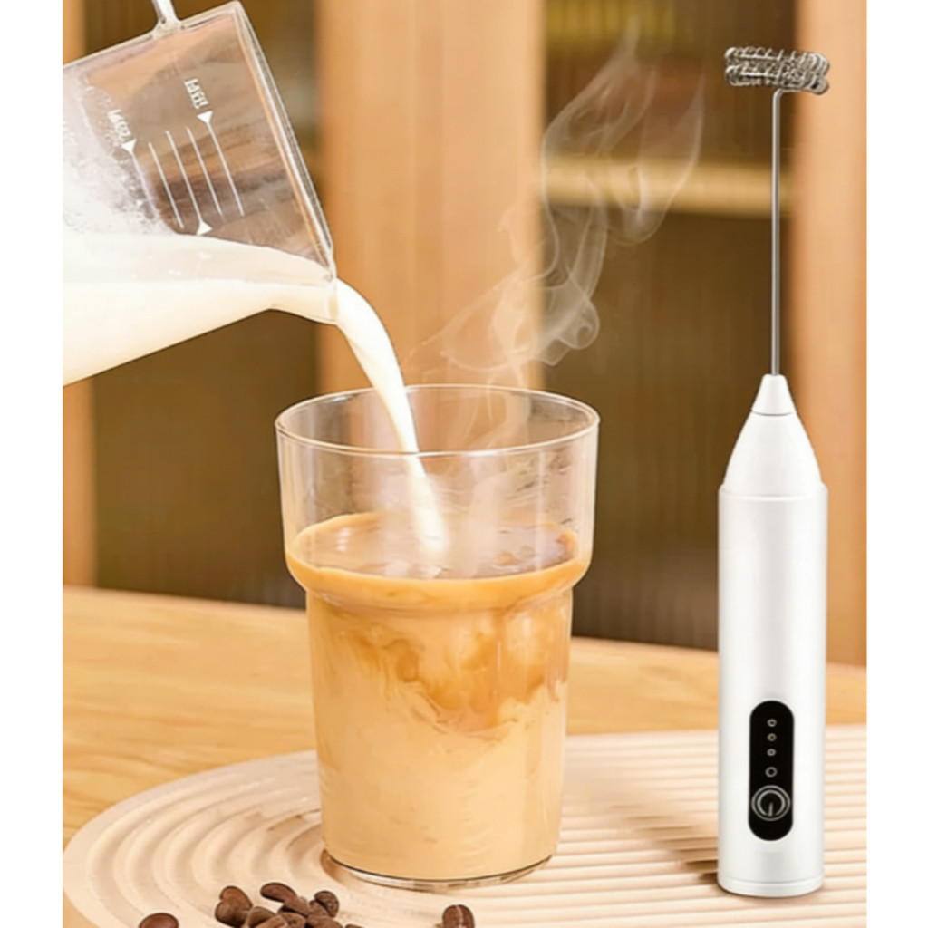 Mini Mixer Elétrico Portátil – Misturador de Bebidas e Ovos 