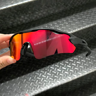 ACABAMENTO DE PRIMEIRA LINHA Melhore sua Corrida: Óculos de Sol Polarizado com Conforto e Visão Sem Reflexos