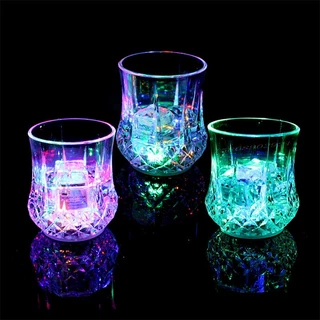 Copo Led Intermitente CF 70ml De Whisky De Cerveja Água Bebida De Vidro LED Brilhante Automático Suprimentos Para Festas em Oferta na Shopee