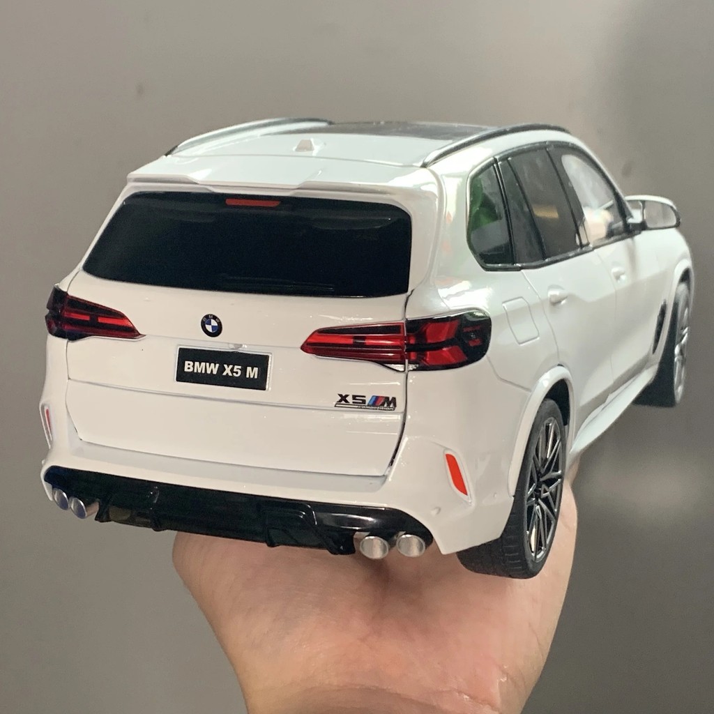 Miniatura Diecast Carro SUV Bmw X5M Compatition na Escala 1/18