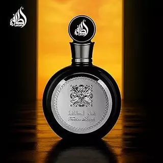 Perfume Masculino Fakhar Black Eau de Parfum Lattafa 100ml – Elegância e Poder Fabricado nos Emirados Arabes Unidos