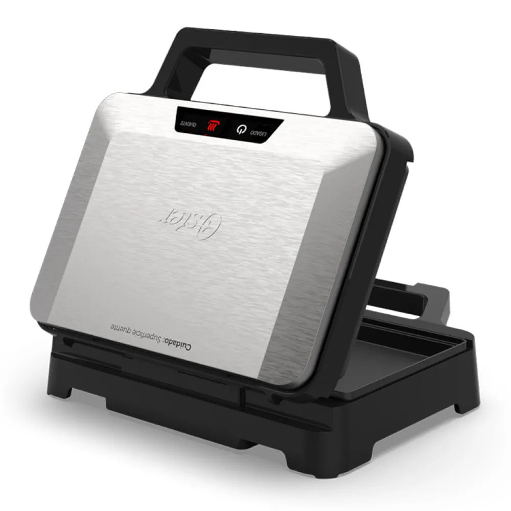 Sanduicheira Inox Multiuso Oster 1000W - OSAN500