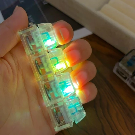 Chaveiro Com Botão De Teclado-Brinquedo Mecânico-Clicker Emissor De Luz-Brinquedos Criativos Para Alívio Do Estresse-Cab