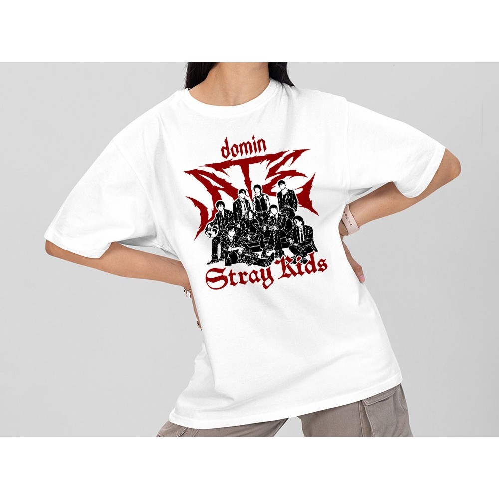 Camiseta T-shirt Unissex Kpop Stray Kids World Tour Maniac