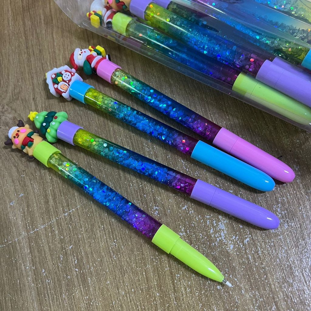 Caneta Temática de Natal com Glitter Mágico e Topo 3D Papelaria Fofa