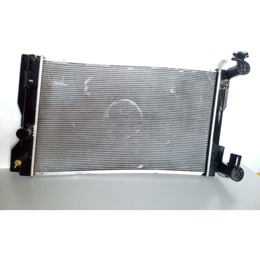 Radiador Toyota Corolla Xei 2.0 2017 - Detalhe ( Torto)
