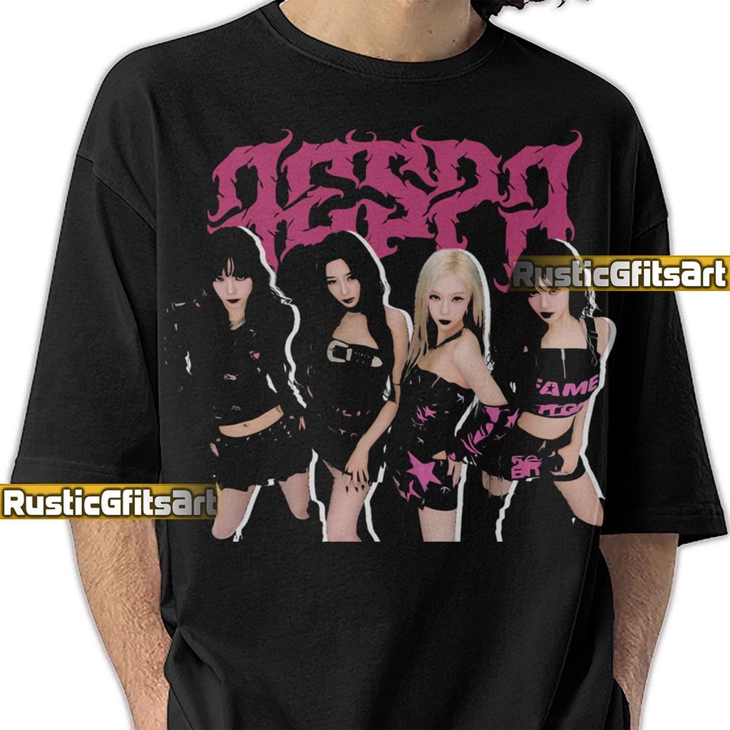 Camiseta Masculina Feminina Estampa aespa Giselle Cyber Y2K K-pop