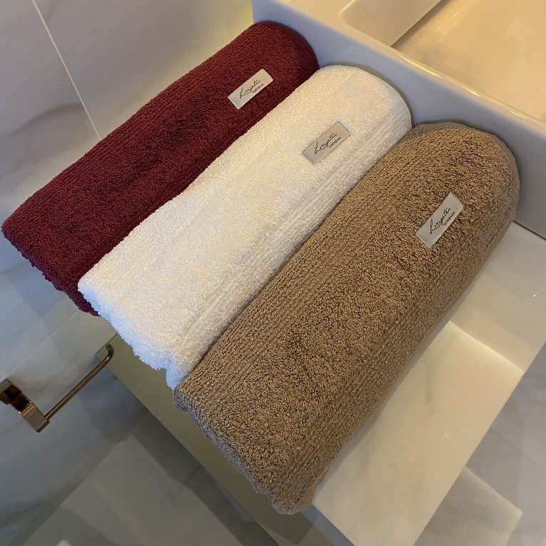 Kit 3 Toalhas de Banho Gigante Grossa Macia Felpuda Alta Absorção Super Luxo Premium 100% Algodão