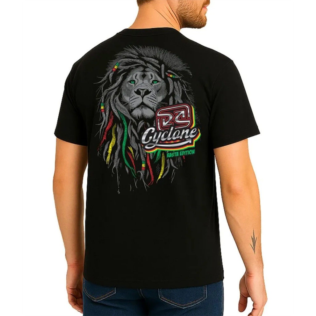 Camiseta Preta Unisex, Design com Leão e Textos 