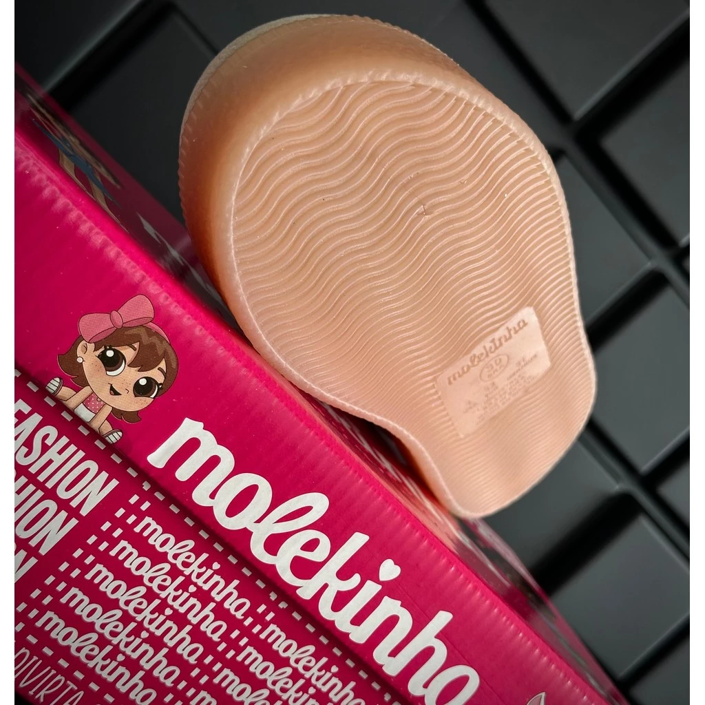 Tênis infantil Molekinha menina com detalhes florais coloridos