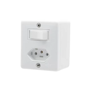 Interruptor Ilumi Linha Box 1 Tecla Simples + Tomada Sobrepor 2p+T Branca 6/10A 250V em Oferta na Shopee