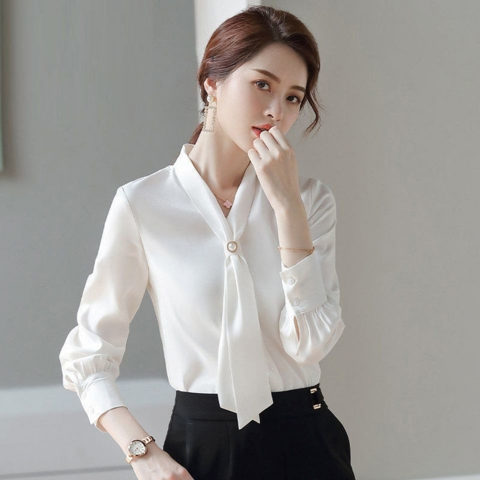 Camisa Feminina de Chiffon Branco Design 2024 Top Niche Elegante com ...